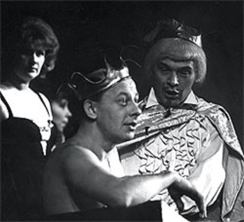 Великий сказочник драматург, история, писатель, факты