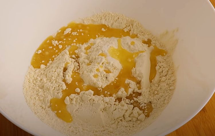Мини-чебуреки с сыром за 10 минут. Рецепт для обычной сковороды выпечка