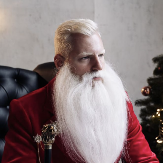 «Нужно делать то, что тебя зажигает»: новогоднее интервью с Дедом Морозом