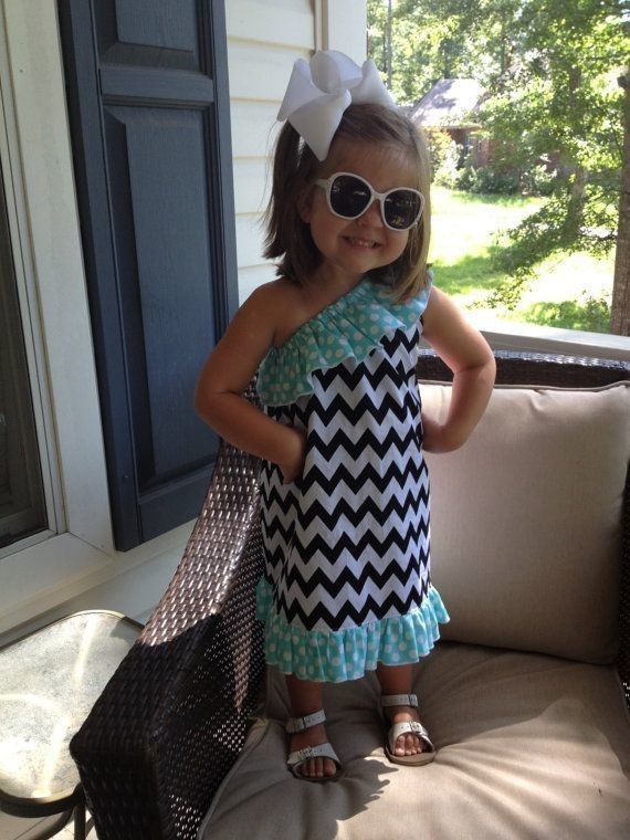 Выкройка платья для маленьких модниц