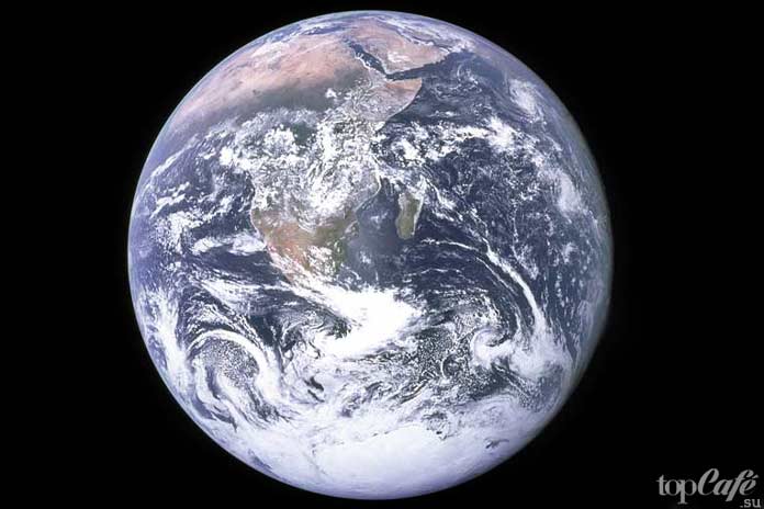 Первое фото Земли. CC0