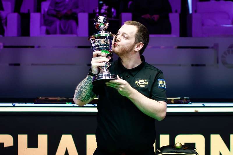 Действующий Чемпион Марк Аллен признает, что атмосфера на Чемпионате по снукеру в Эр-Рияде не самая лучшая (фото: WST)