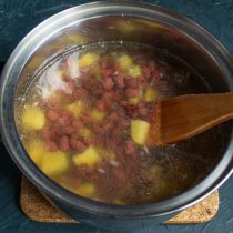 Картофельный суп с фасолью и мясом — густой и вкусный первые блюда,супы