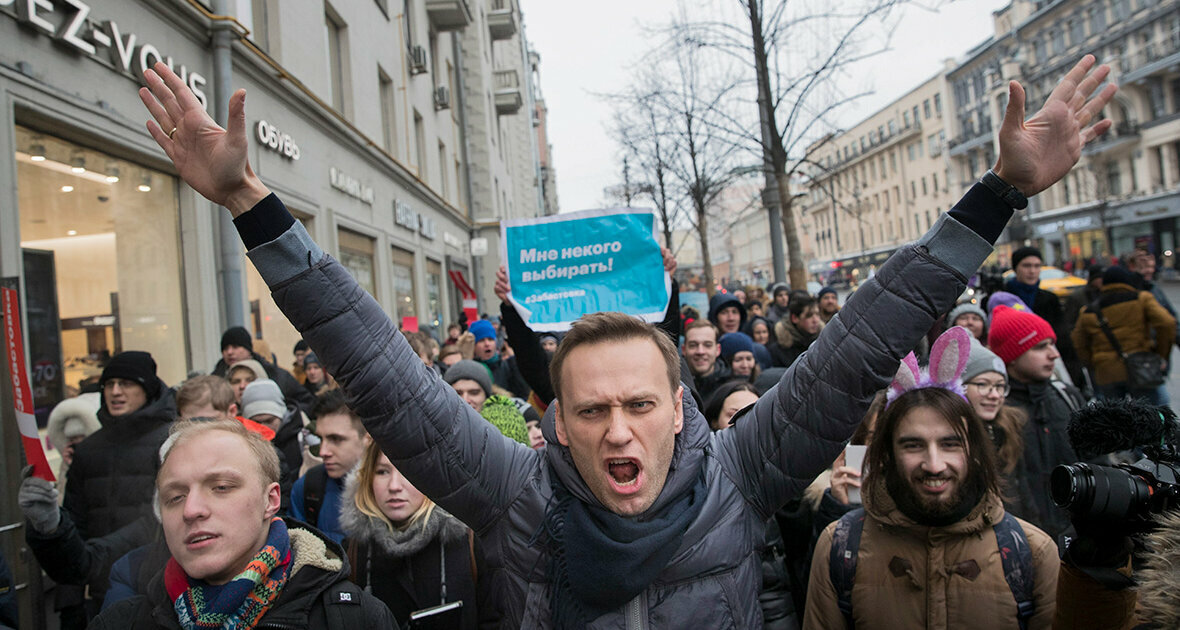 СМИ – иноагенты окончательно потеряли веру в российский протестный электорат, и переключились на «угнетаемых» мигрантов...