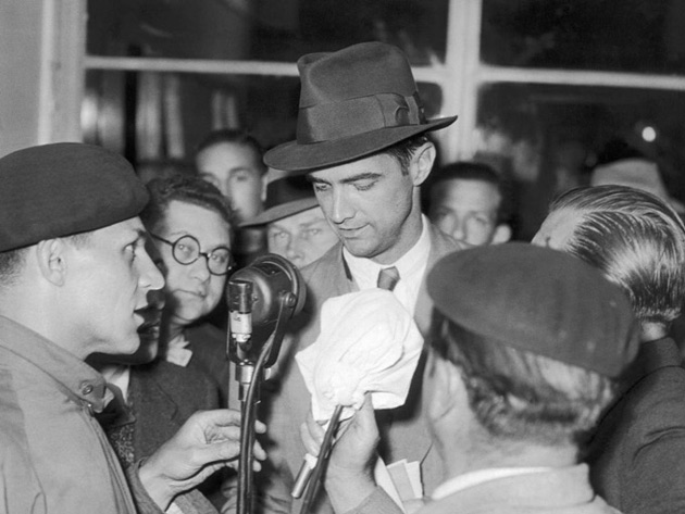 Щеголь: рассказываем про один из странных самолетов ХХ века Щеголь, Хьюза, Геркулес, крыльев, большой, футов, гиганта, Щеголя, авиации, Хьюзу, полностью, восемь, фюзеляж, судов, своих, самый, вложил, солдат, войны, размах