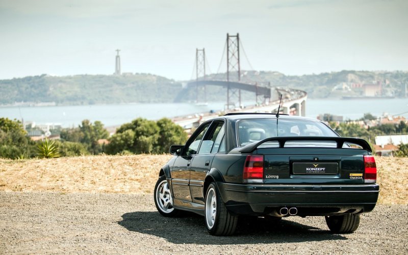 Opel-Lotus Omega 1990-1992 — Супер-седан, разозливший Правительство Opel-Lotus Omega 1990-1992 — Супер-седан, разозливший Правительство авто и мото