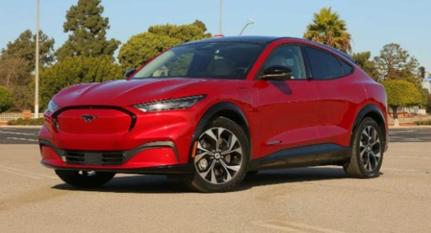 Ford отзывает несколько кроссоверов Mustang Mach-E