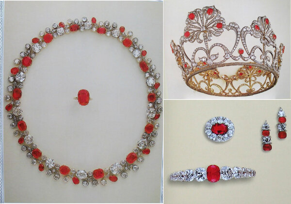 Полная рубиновая парюра Марии Александровны: диадема-венец, ожерелье, кольцо, серьги, браслет и брошь.