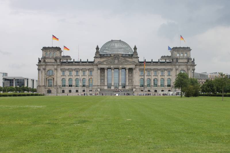 Глядя на Европу из автобуса. Год 2019-й: по городам и весям Глядя на Европу из автобуса. Год 2019-й: по городам и весям геополитика