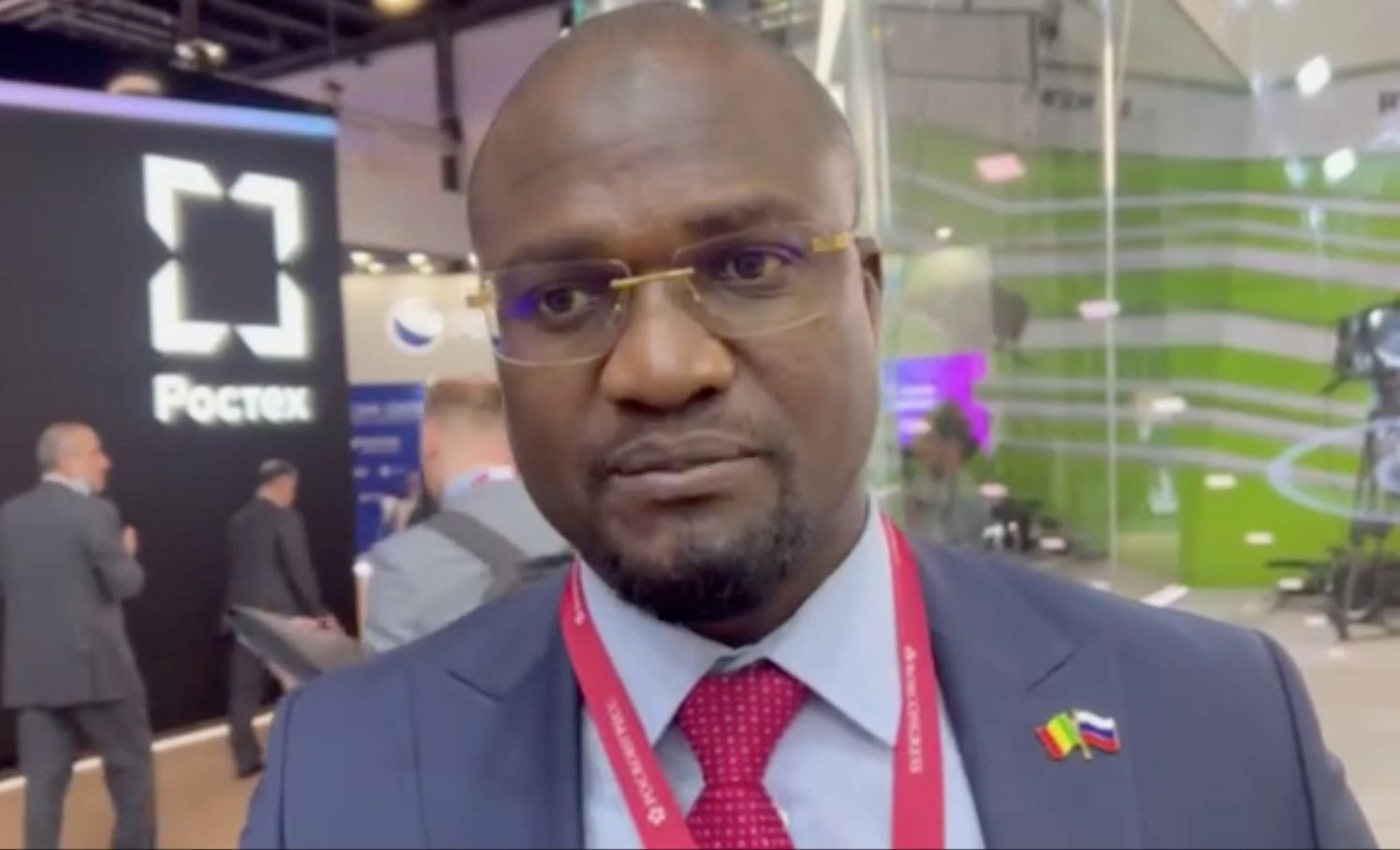 «Альтернатива Западу»: министр горнорудной промышленности Мали рассказал ФАН о впечатлениях от ПМЭФ