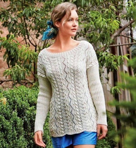Кофта спицами с красивым узором