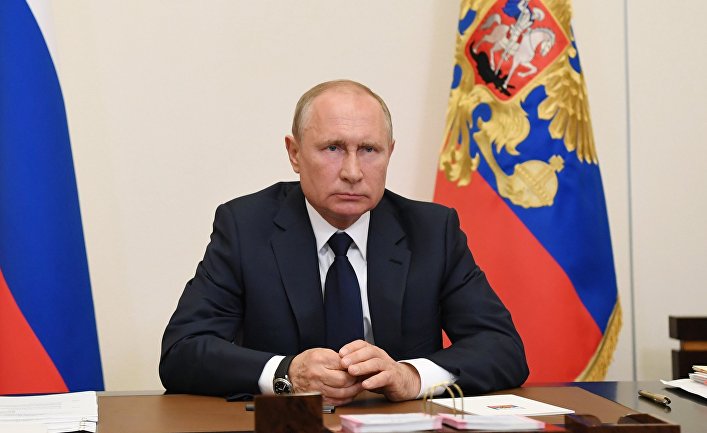 Президент РФ В. Путин провел совещание о ситуации с пандемией коронавируса 11 мая 2020