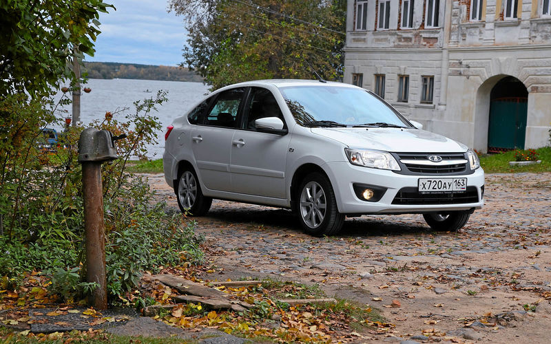 Lada Granta лифтбек