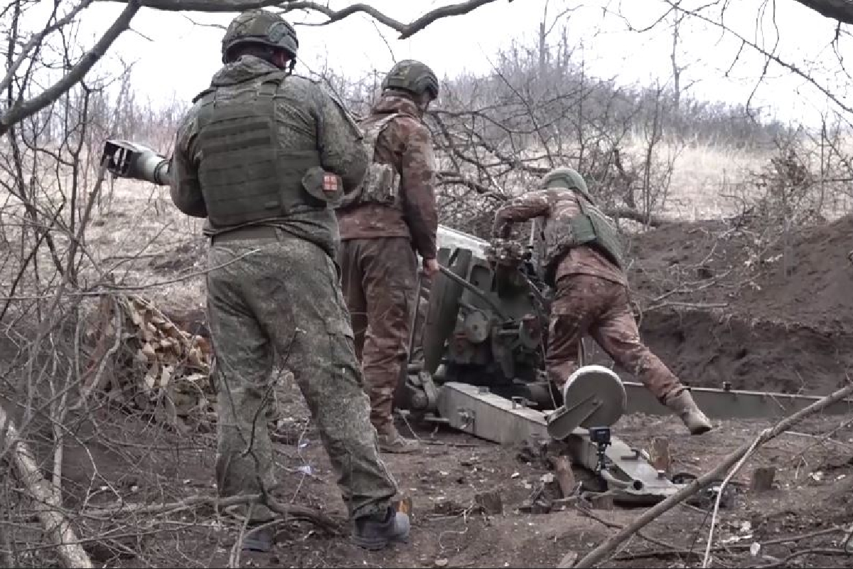 Артиллеристы группировки войск «Запад» сорвали ротацию подразделений ВСУ на Купянском направлении СВО