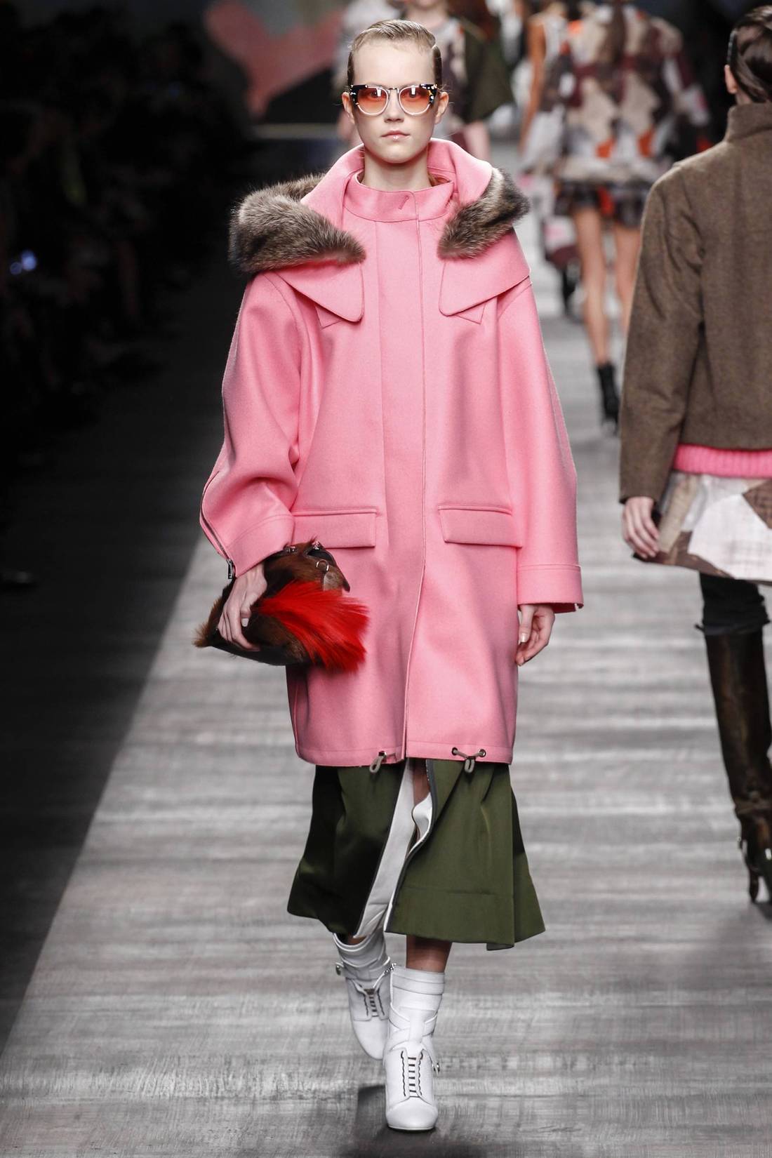 Незаменимая куртка парка. Самые модные модели. Фото стильных образов Незаменимая куртка парка. Самые модные модели. Фото стильных образов лучшее,мода,модные советы,Наряды