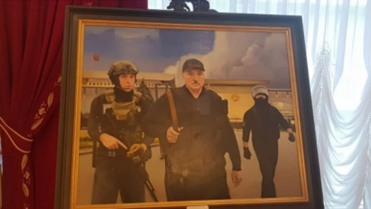 Политолог Прокопчук: портрет Лукашенко станет символом духовного возрождения РБ Политика