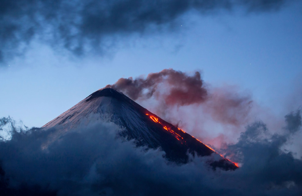 Красота вулканов на полуострове Камчатка
