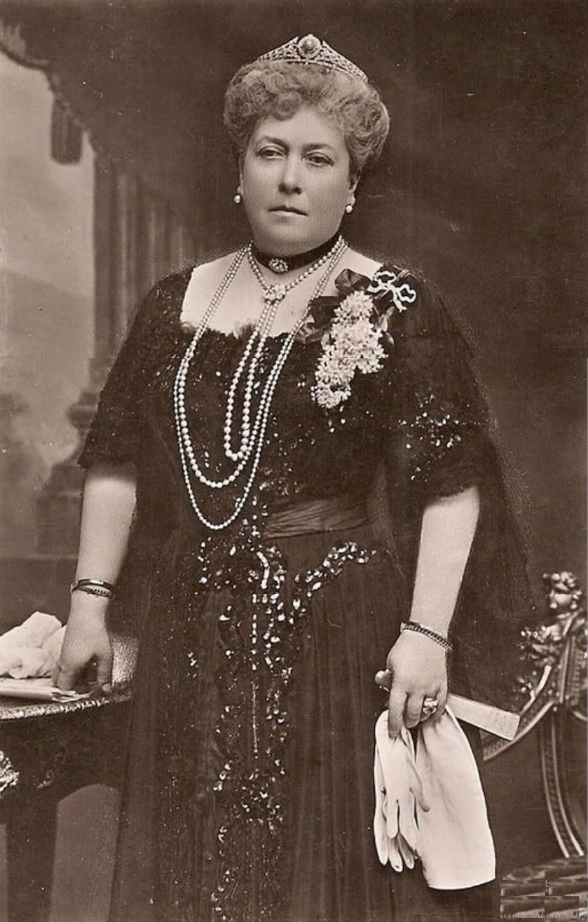 Princess Helena third daughter of Queen Victoria, первые годы 20 века.