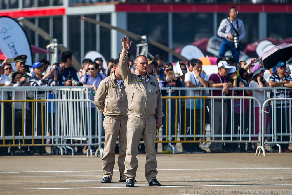 Русские витязи и Стрижи на China Airshow 2016