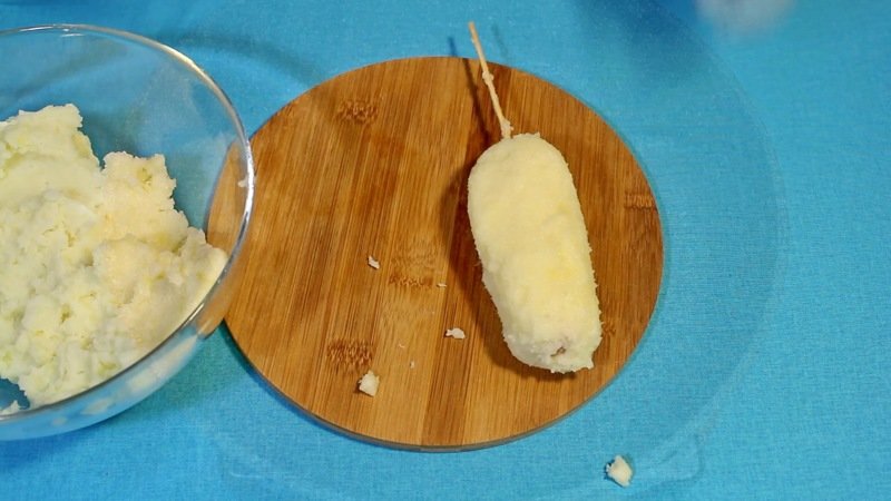 Сосиски в картофельном тесте Закуски, еда, кулинария, пюре, рецепт, сосиски, сосиски в пюре