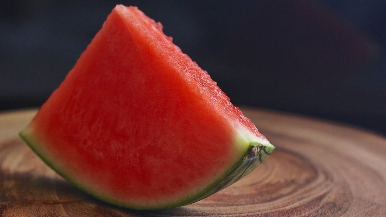 Любителей арбузов предупредили о риске развития опасной болезни