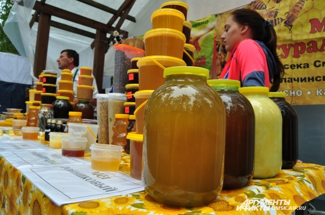 Натуральный мёд сложно найти даже на ярмарках.
