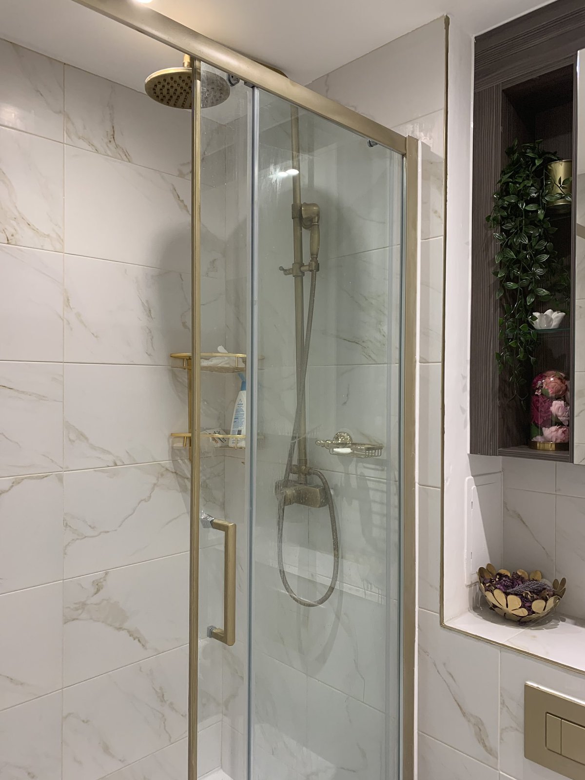 Девушка сделала ремонт как с картинки в Инстаграме, преобразив дом. И это чистое вдохновение Девушка сделала ремонт как с картинки в Инстаграме, преобразив дом. И это чистое вдохновение домашний очаг,,интерьер,рукоделие,своими руками,сделай сам,умелые руки