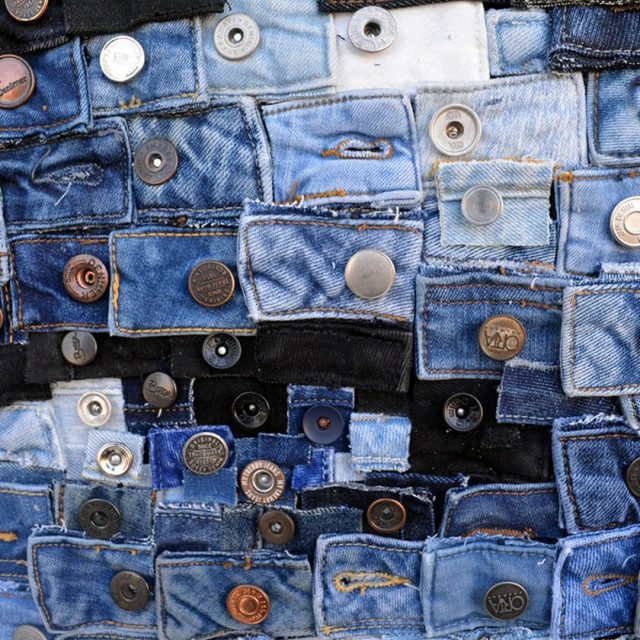 Невероятные портреты из кусочков джинсовой ткани ткани, джинсовой, Дениз, Сагдыч, джинсовых, таких, поэтому, портретов, техника, использовала, создания, художница, джинсов, выбирает, работе, изображение, очередной, испытываетПриступая, турецкая, недостатка