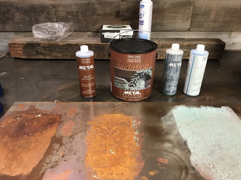 Мотоциклист превратил неприметный гараж в крутое «мужское логово» авто и мото,автоновости,гараж,история