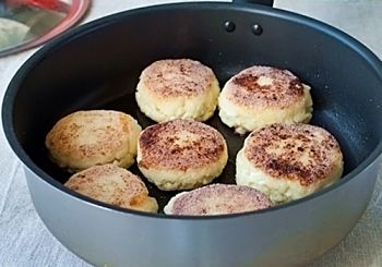 Рецепт сырников с манкой Рецепт сырников с манкой