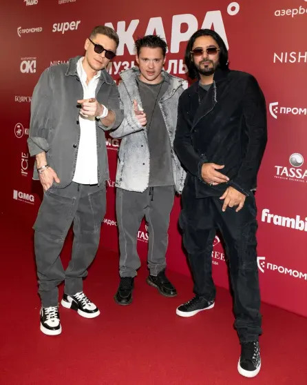 Алсу, Дима Билан, Сергей Лазарев, Полина Гагарина, Джиган, Кети Топурия и Клава Кока посетили премию 