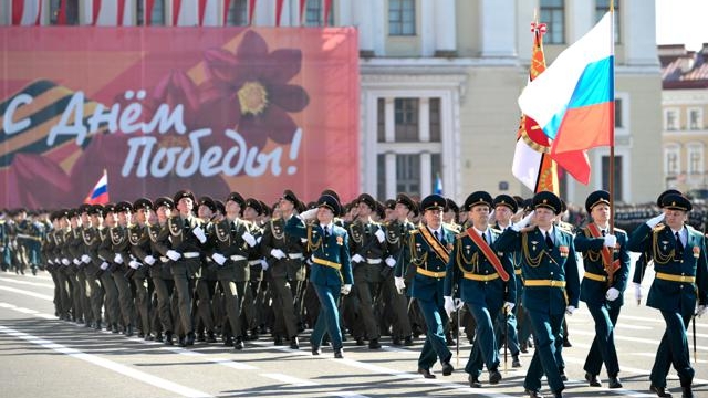 праздники, Новый год, 23 февраля, 8 марта, 9 мая, Минтруда, выходные