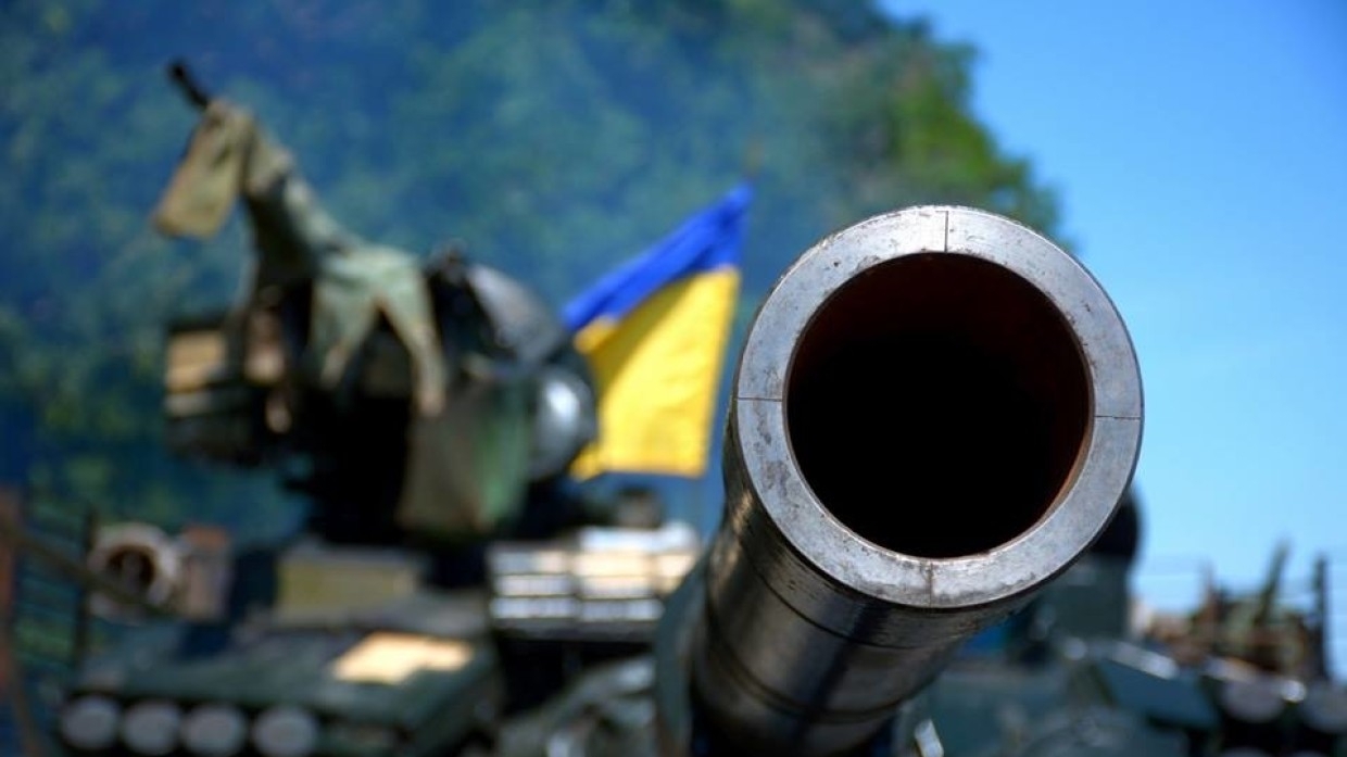 В Болгарии рассказали, как России удалось обездвижить бронетанковые силы ВСУ в Донбассе