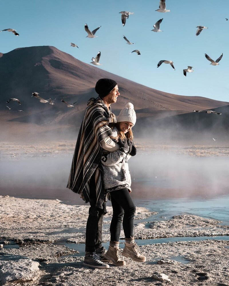 Пара тревел-блогеров из США вновь вызвала своим снимком негодование у интернет-публики Пара тревел-блогеров из США вновь вызвала своим снимком негодование у интернет-публики путешествие,туризм,Фотография