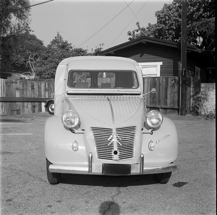 Citroen 2CV Fourgonnette - Фургон для бедных французских фермеров Citroen 2CV Fourgonnette - Фургон для бедных французских фермеров история