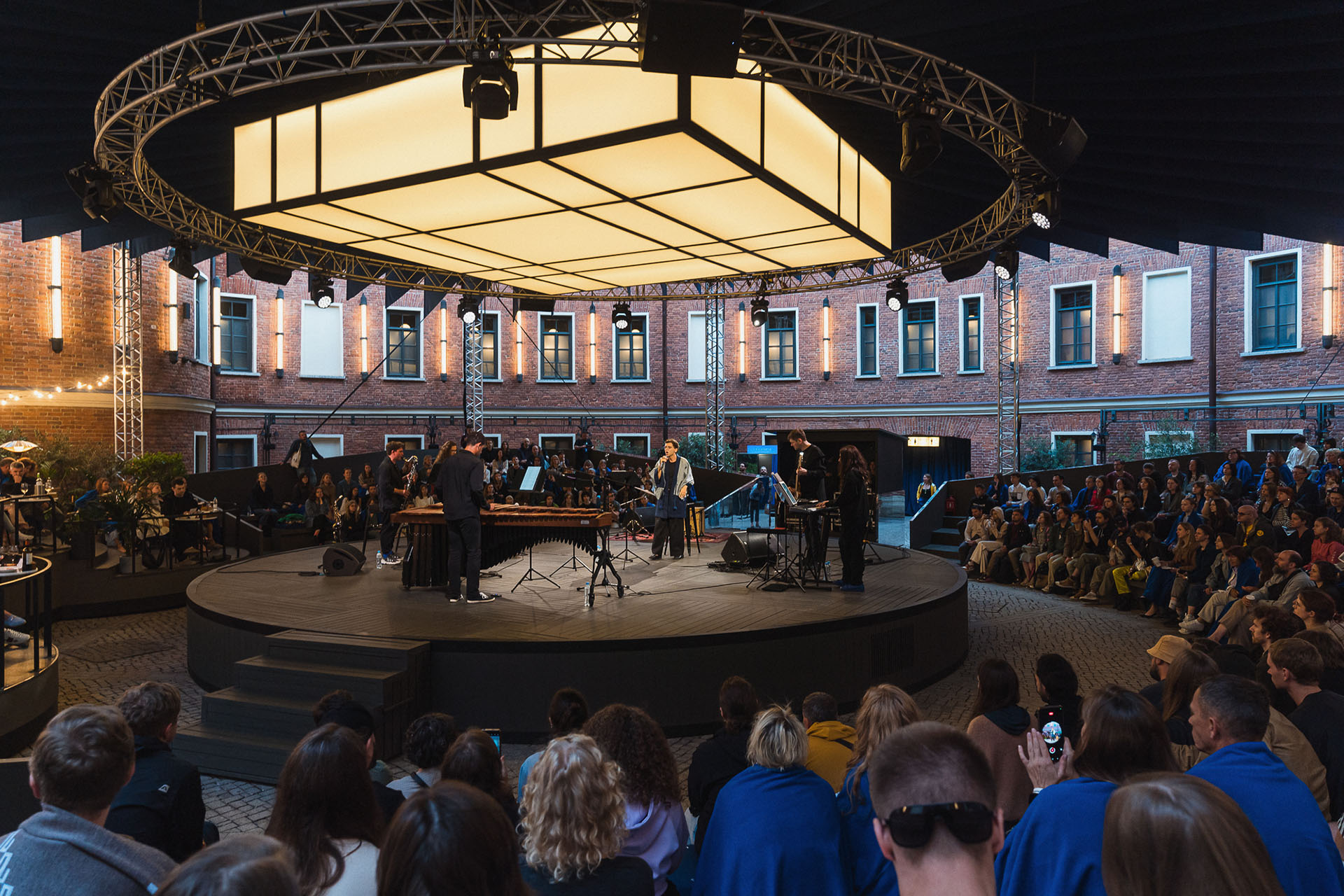 Концерт Hauntology