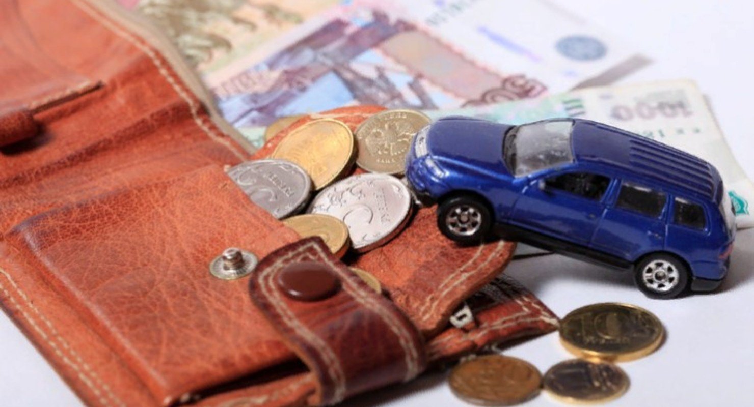 Несправедливым считают транспортный налог 57,6% россиян