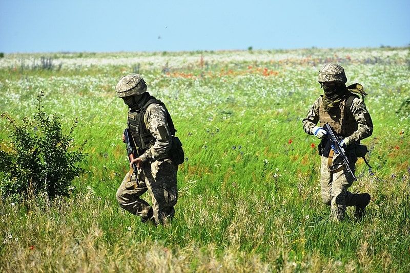 В минобороны Украины обвинили мирных граждан в отступлении ВСУ из Северодонецка Армия