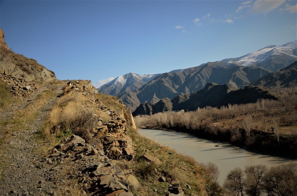 Какие опасности таят в себе пограничные районы Ирана и Армении 