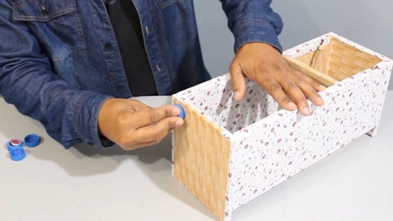 Чудесная, а главное нужная вещь в хозяйстве, которую вы сможете сделать своими руками из картона домашний очаг,рукоделие,самоделки,своими руками,умелые руки