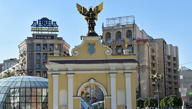 Лядские ворота на площади Независимости в Киеве. Архивное фото