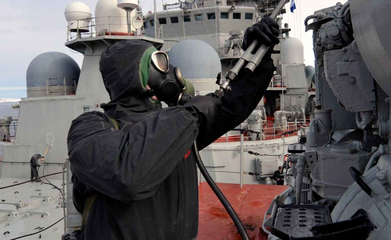 Российские военнослужащие заняли второе место на конкурсе РХБ-разведки в рамках АрМИ-2022