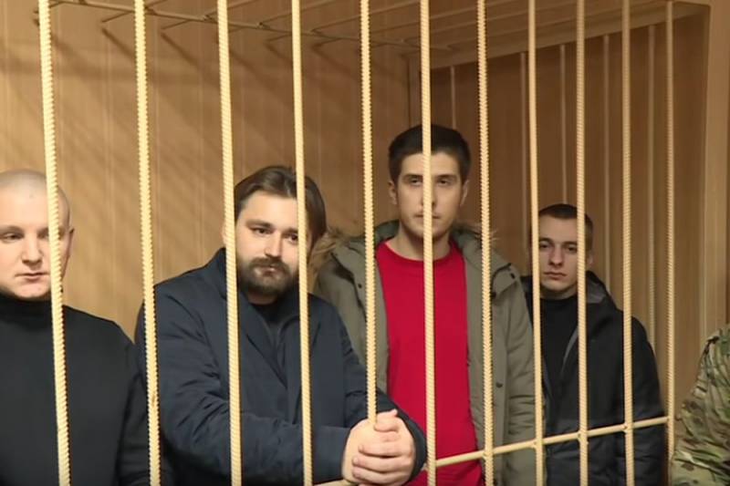 Суд продлил арест украинским морякам, задержанным в Керченском проливе новости,события,политика