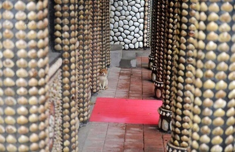 Китаец 2 года обклеивал дом ракушками - и получилась местная диковинка декор,для дома и дачи,мастерство,творчество