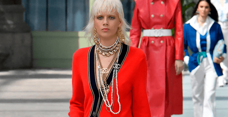 Жемчуг в версии Chanel 2020 года: какие украшения будут в тренде?