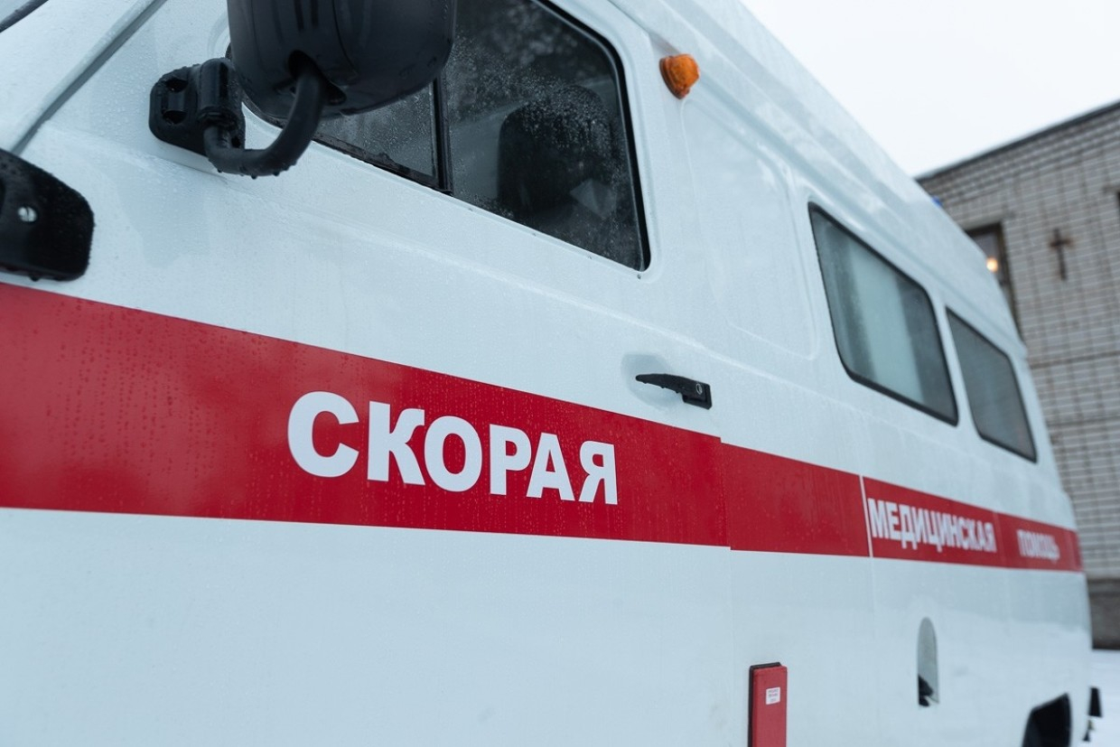 Женщина чуть не погибла под колесами иномарки под Архангельском