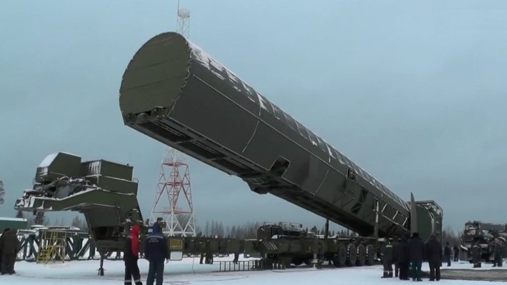 "Американцы утром выйдут на работу – а над ними большая дубина": Сатановский прокомментировал послание Путина "Американцы утром выйдут на работу – а над ними большая дубина": Е. Сатановский прокомментировал послание Путина