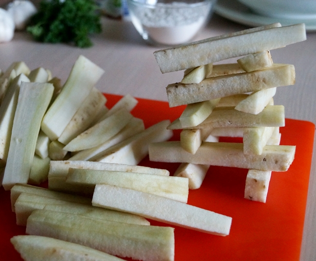 Закуска из баклажан с нежным творожно - чесночным соусом закуски,кулинария,овощные блюда,соусы