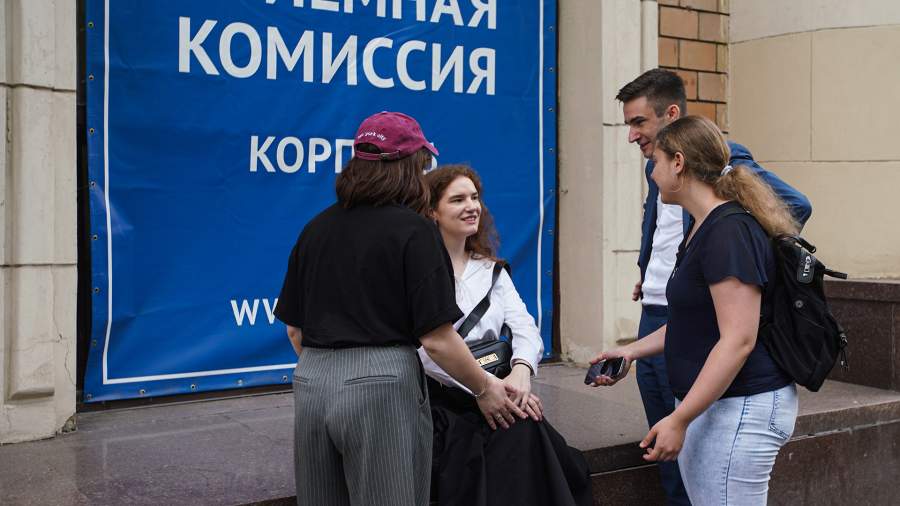 Ума плата: как первокурснику получить стипендию в сотни тысяч рублей