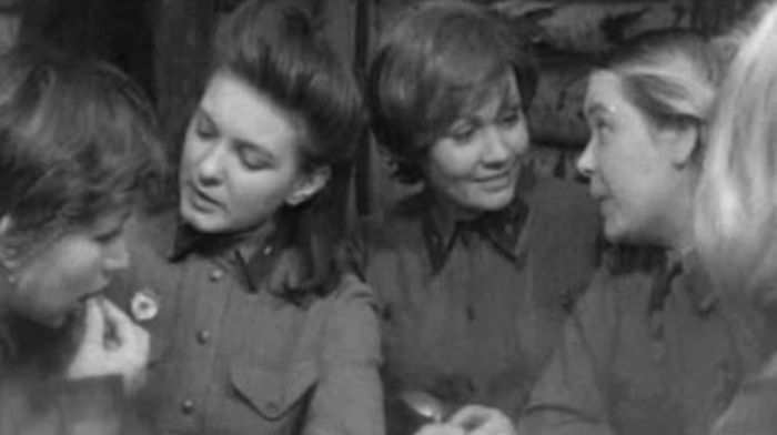 В фильме "Небо со мной". / Фото: www.kino-teatr.ru